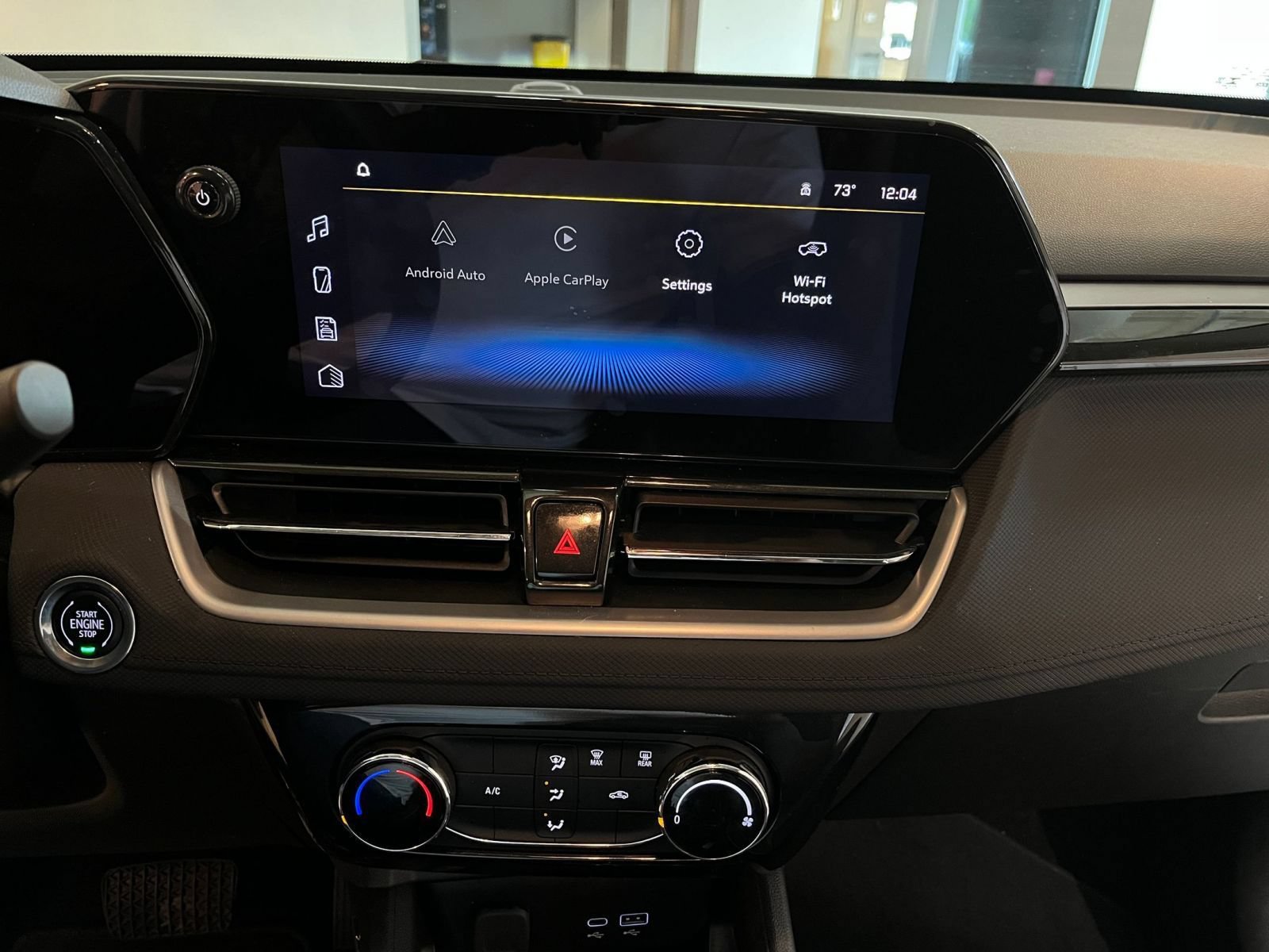 Thumbnail: 2025 Chevrolet TrailBlazer - 17
