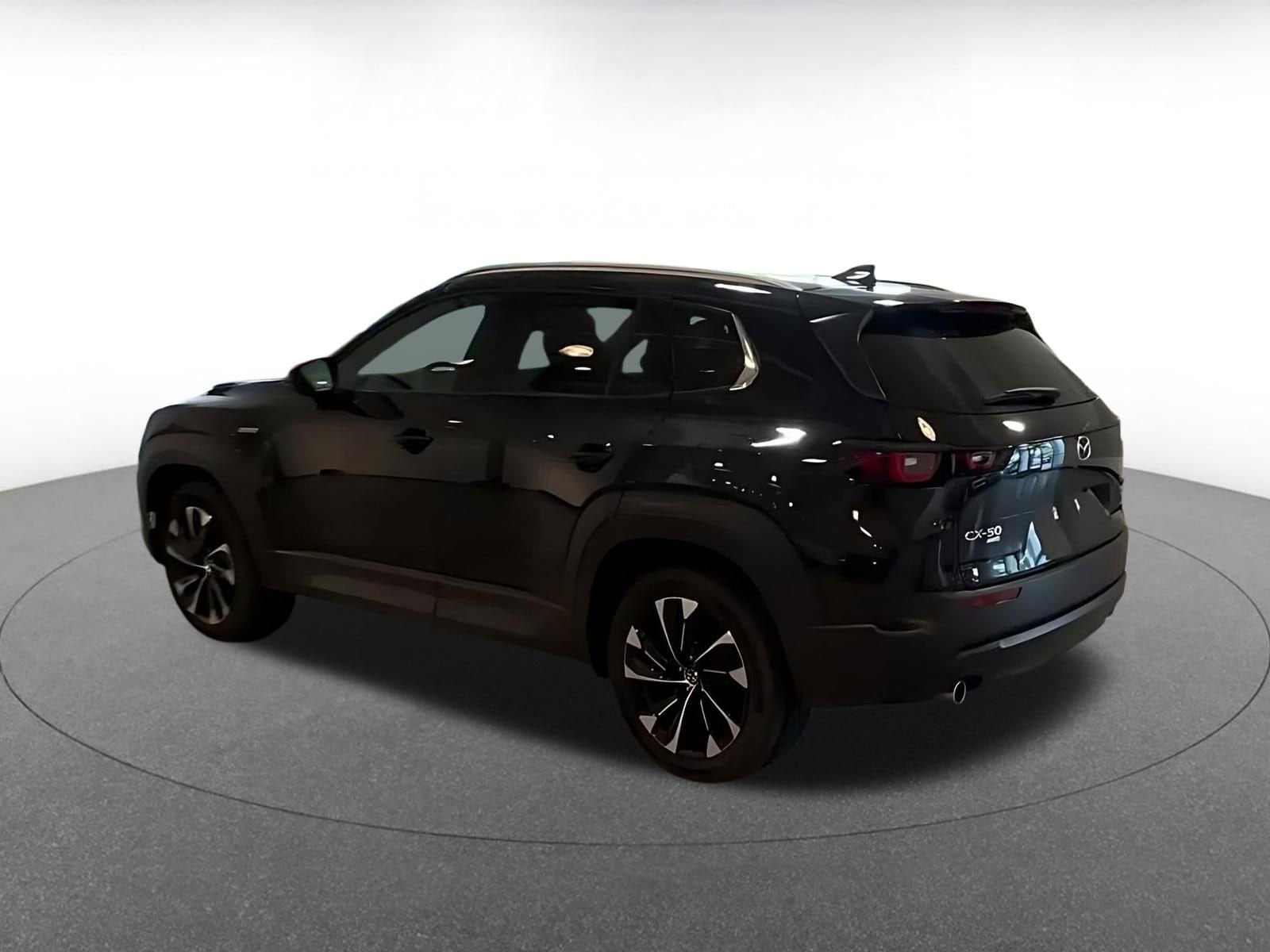 Thumbnail: 2025 Mazda CX-50 - 7