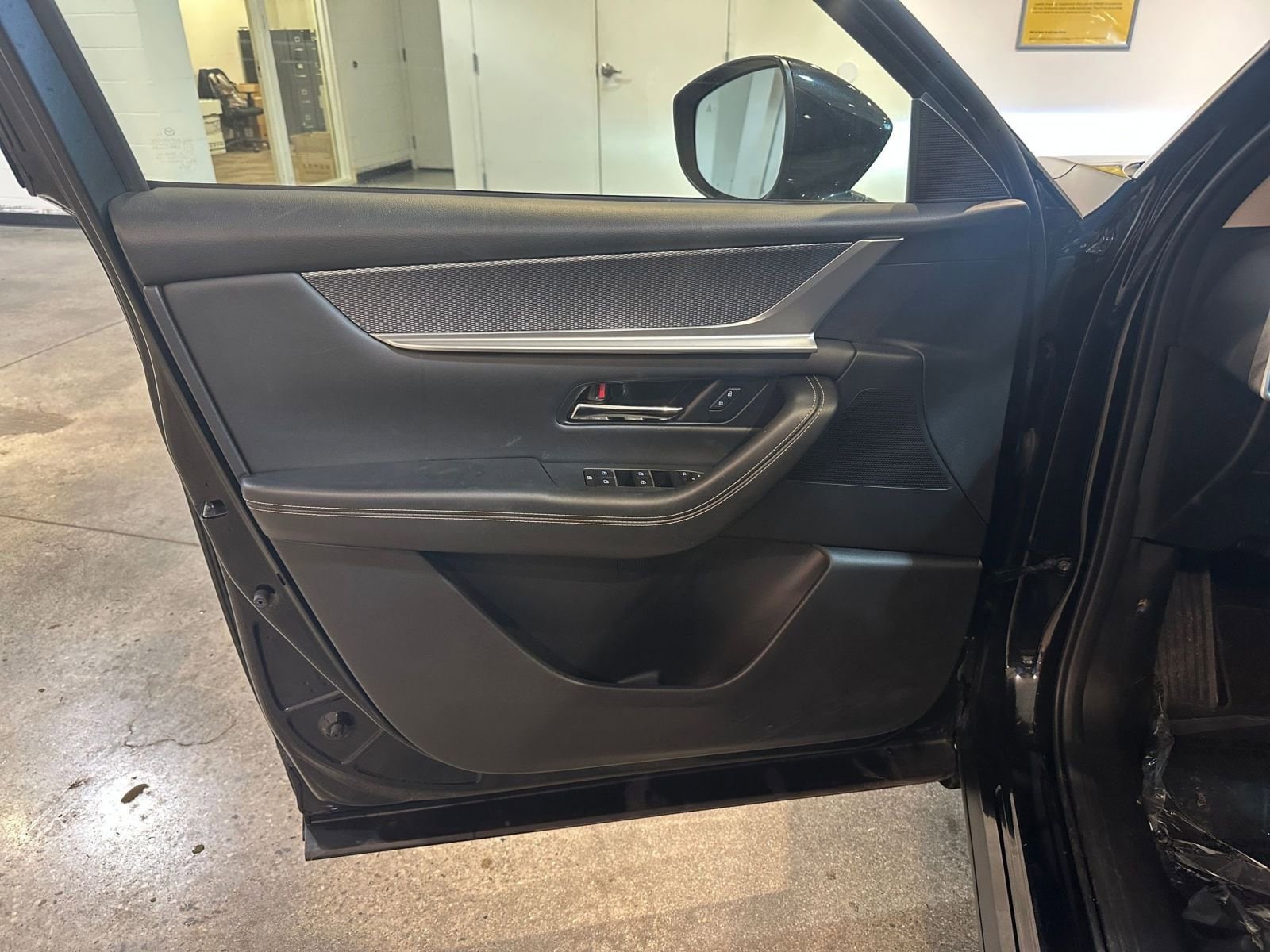 Thumbnail: 2025 Mazda CX-90 - 20