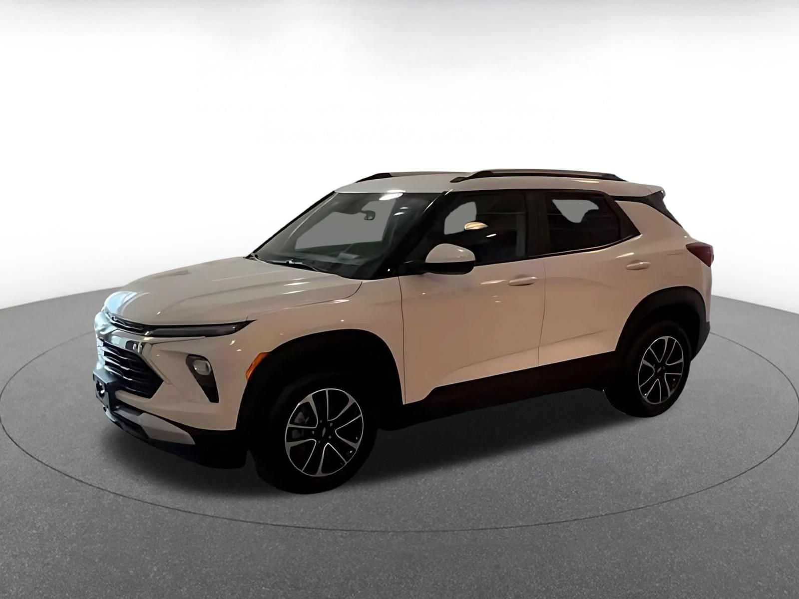 Thumbnail: 2025 Chevrolet TrailBlazer - 8