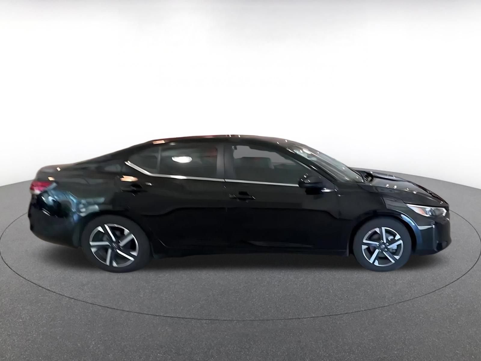 Thumbnail: 2025 Nissan Sentra - 14