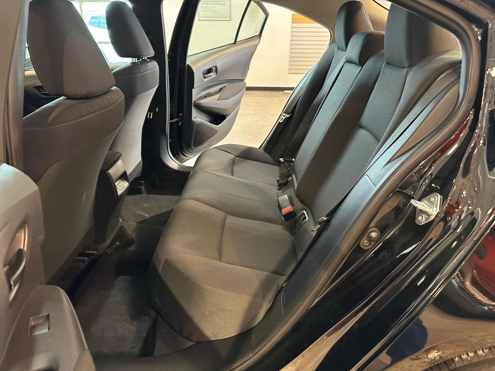 Thumbnail: 2025 Toyota Corolla - 24