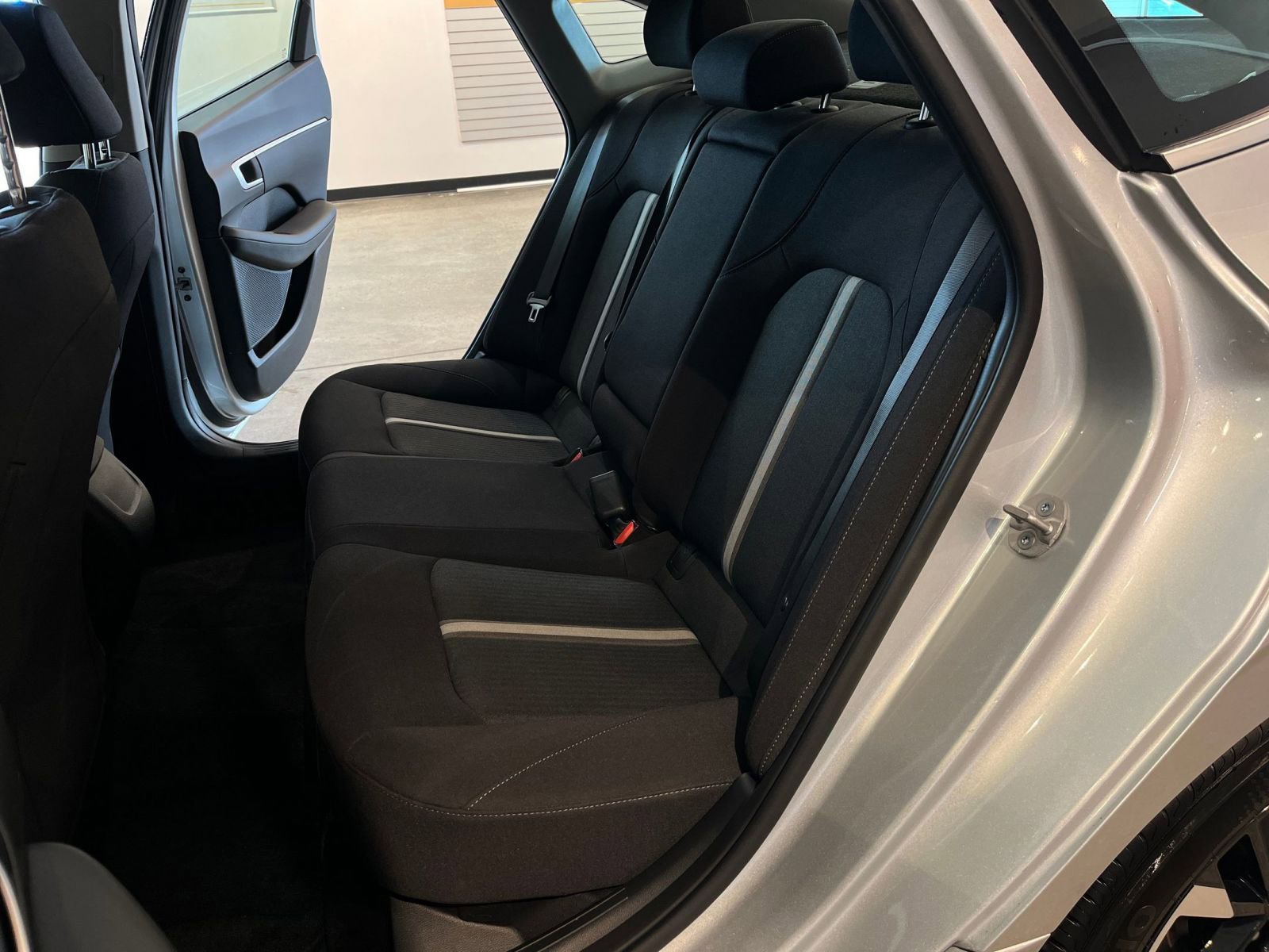 Thumbnail: 2025 Hyundai Sonata - 25