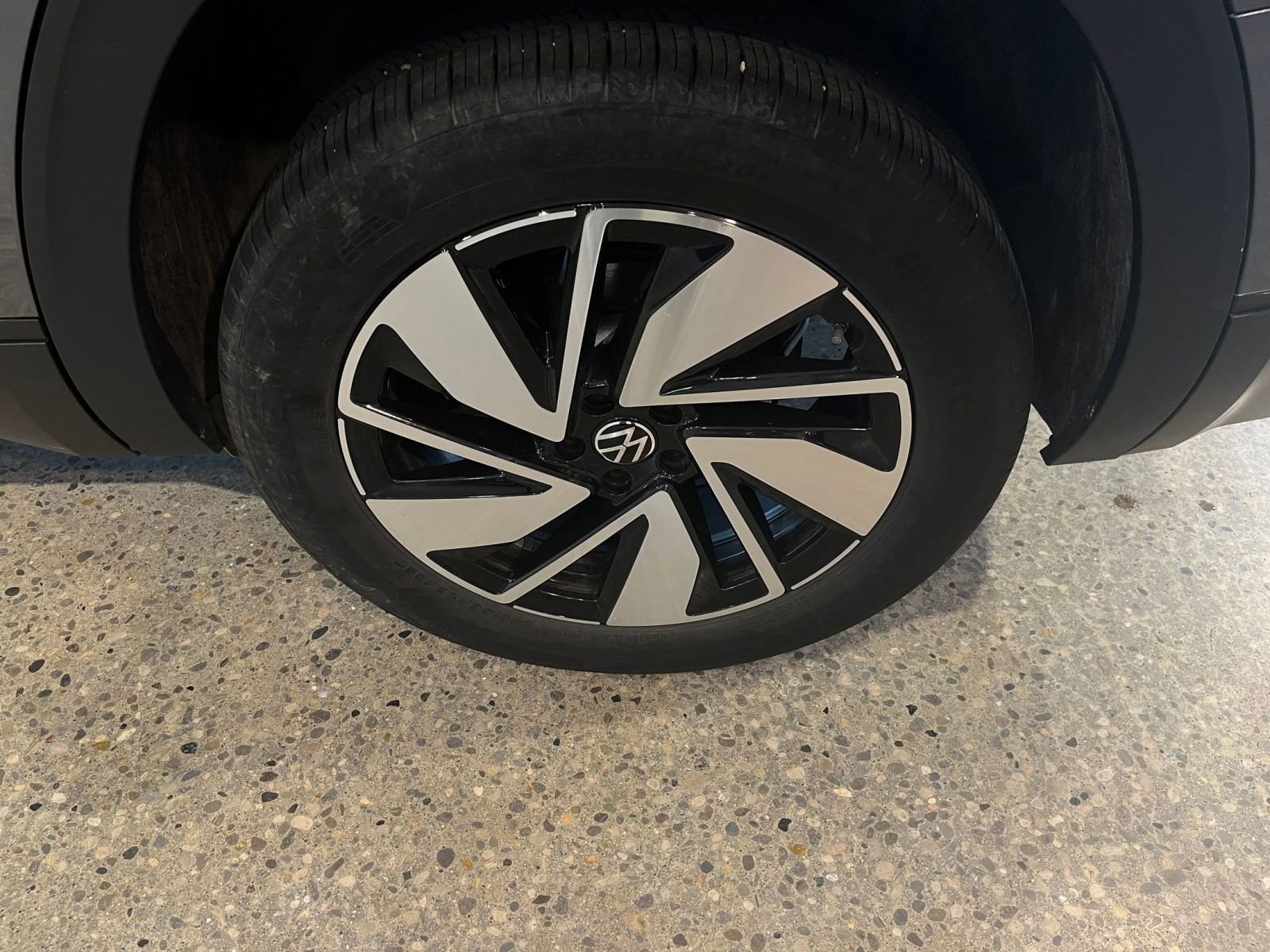 Thumbnail: 2025 Volkswagen Atlas - 31