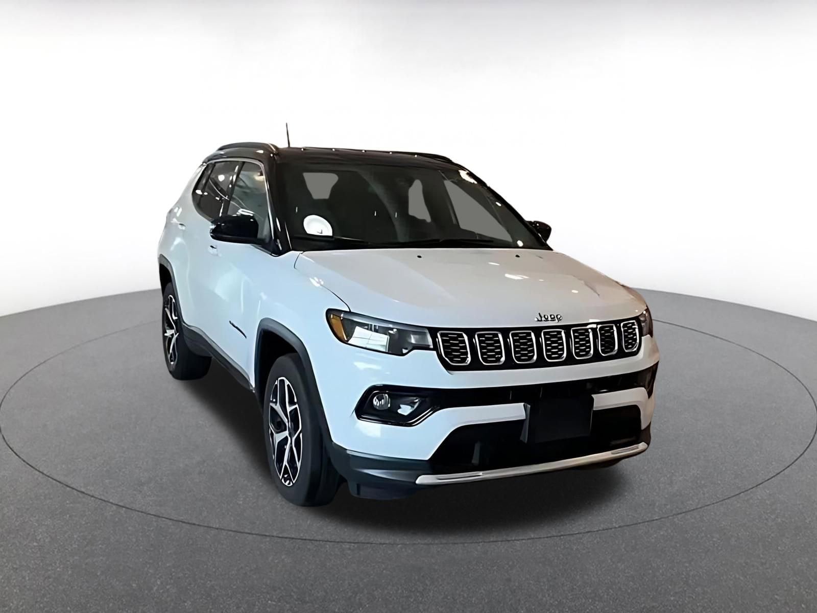Thumbnail: 2025 Jeep Compass - 3