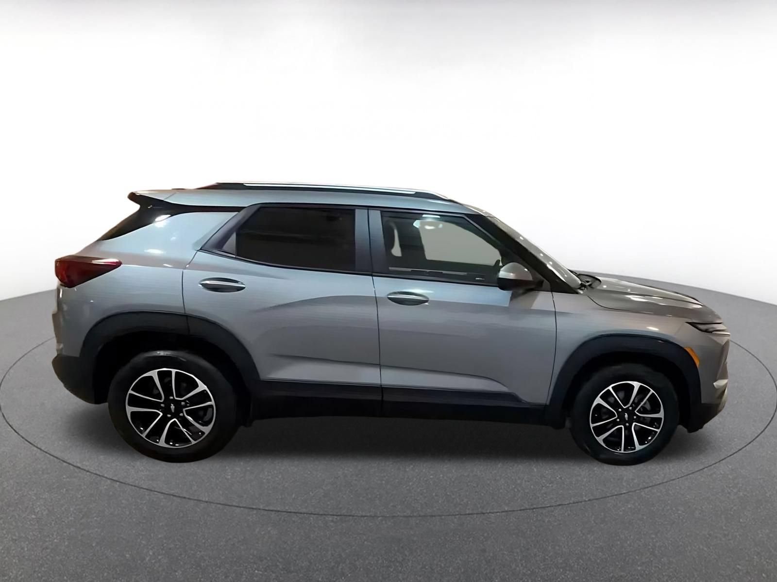 Thumbnail: 2025 Chevrolet TrailBlazer - 13