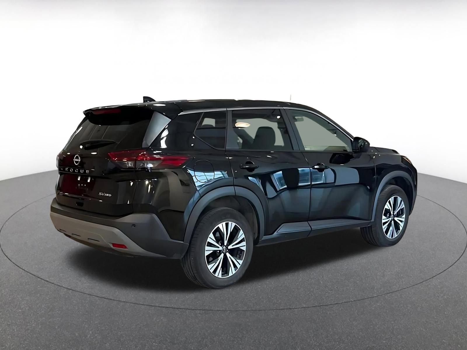 Thumbnail: 2023 Nissan Rogue - 15