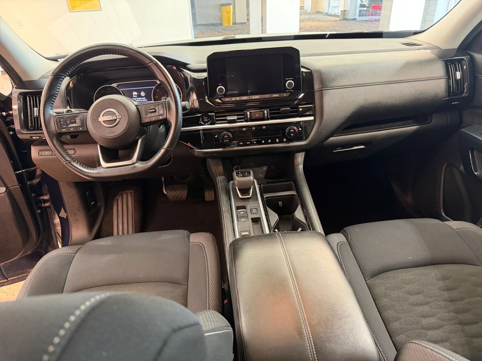 Thumbnail: 2025 Nissan Pathfinder - 30