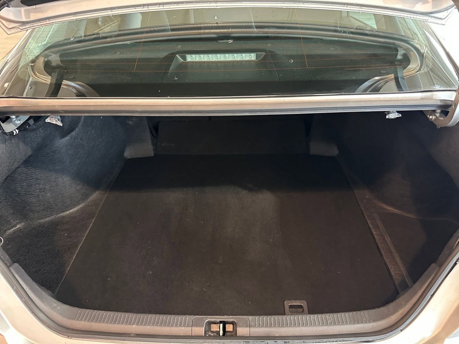 Thumbnail: 2025 Toyota Camry - 31