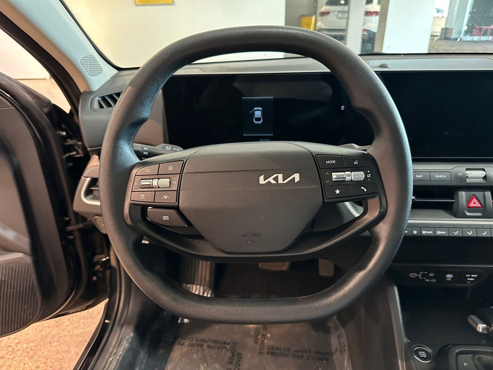 Thumbnail: 2025 Kia K4 - 28