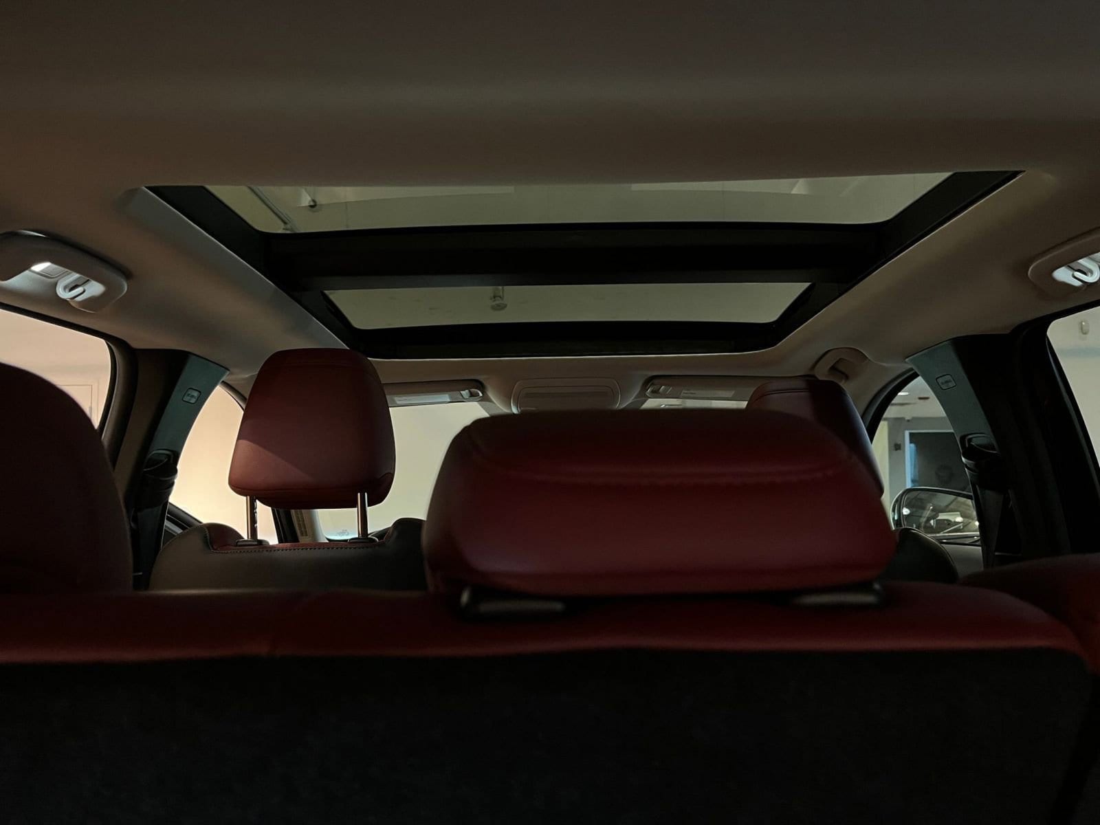 Thumbnail: 2025 Mazda CX-50 - 30