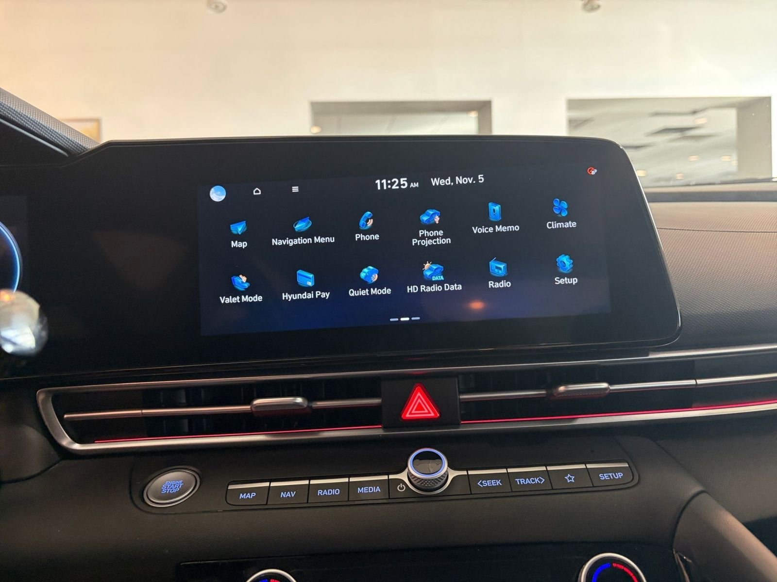 Thumbnail: 2025 Hyundai Elantra - 21