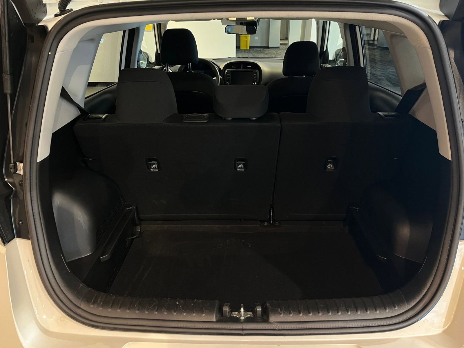 Thumbnail: 2025 Kia Soul - 31