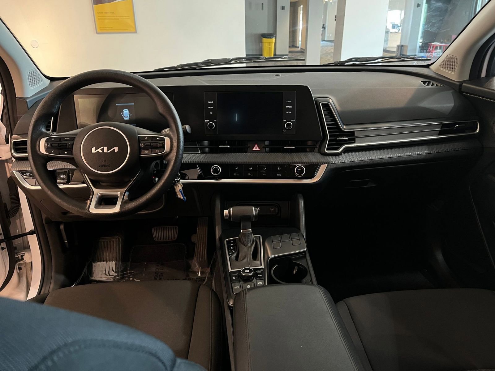 Thumbnail: 2025 Kia Sportage - 33