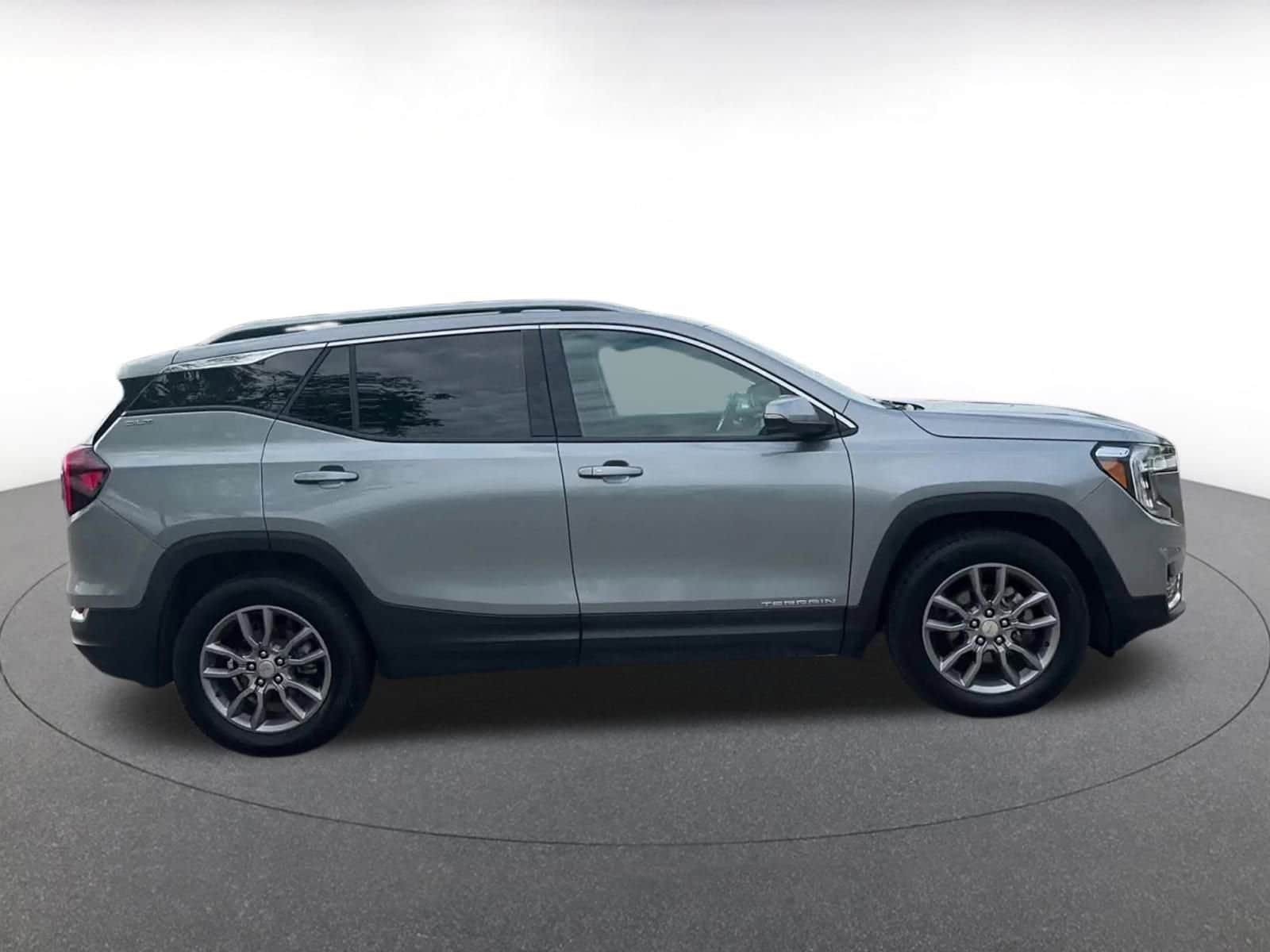 Thumbnail: 2024 GMC Terrain - 16
