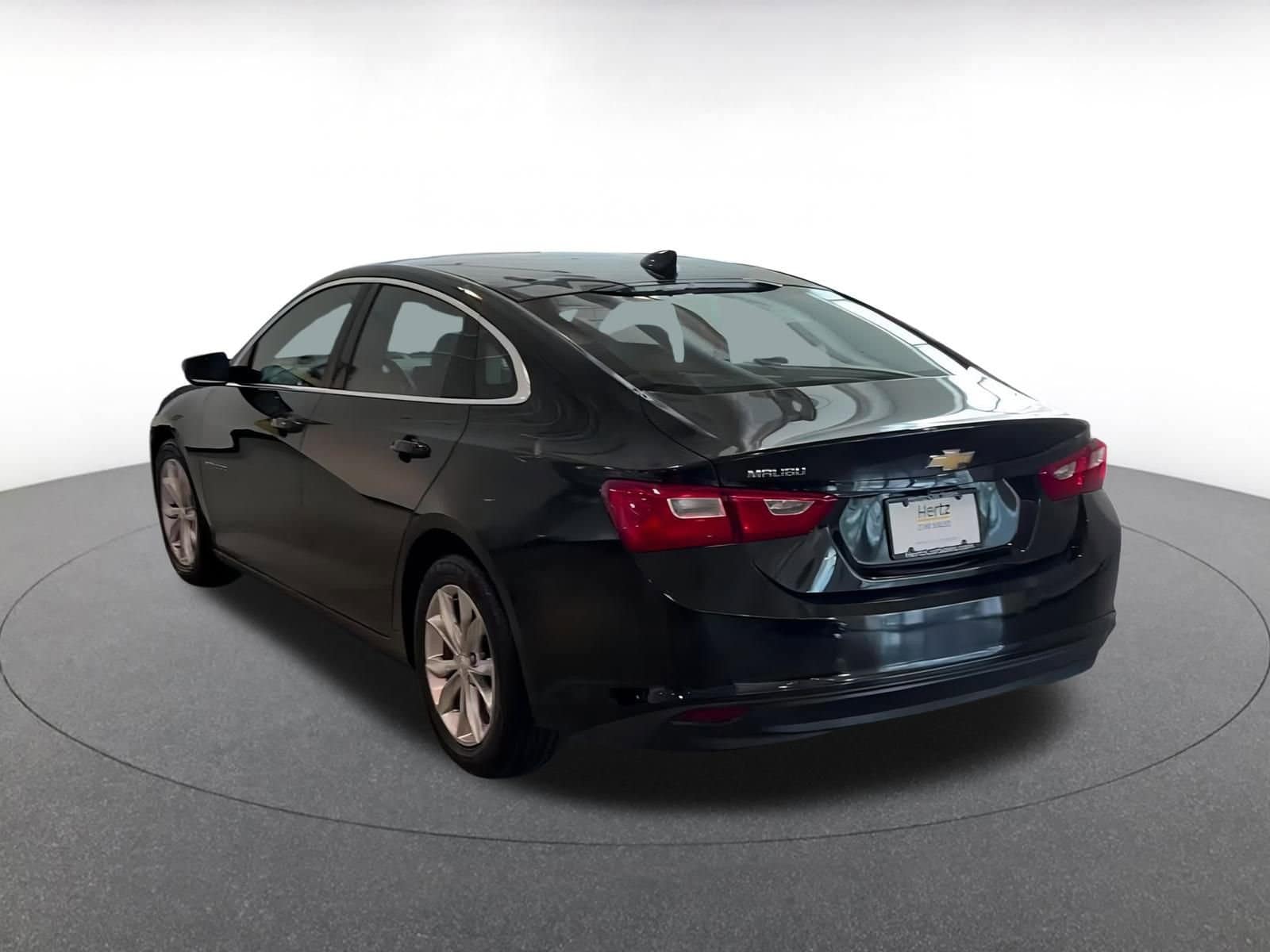 Thumbnail: 2023 Chevrolet Malibu - 11