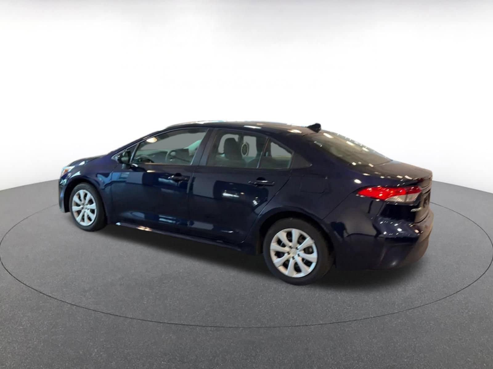 Thumbnail: 2025 Toyota Corolla - 11