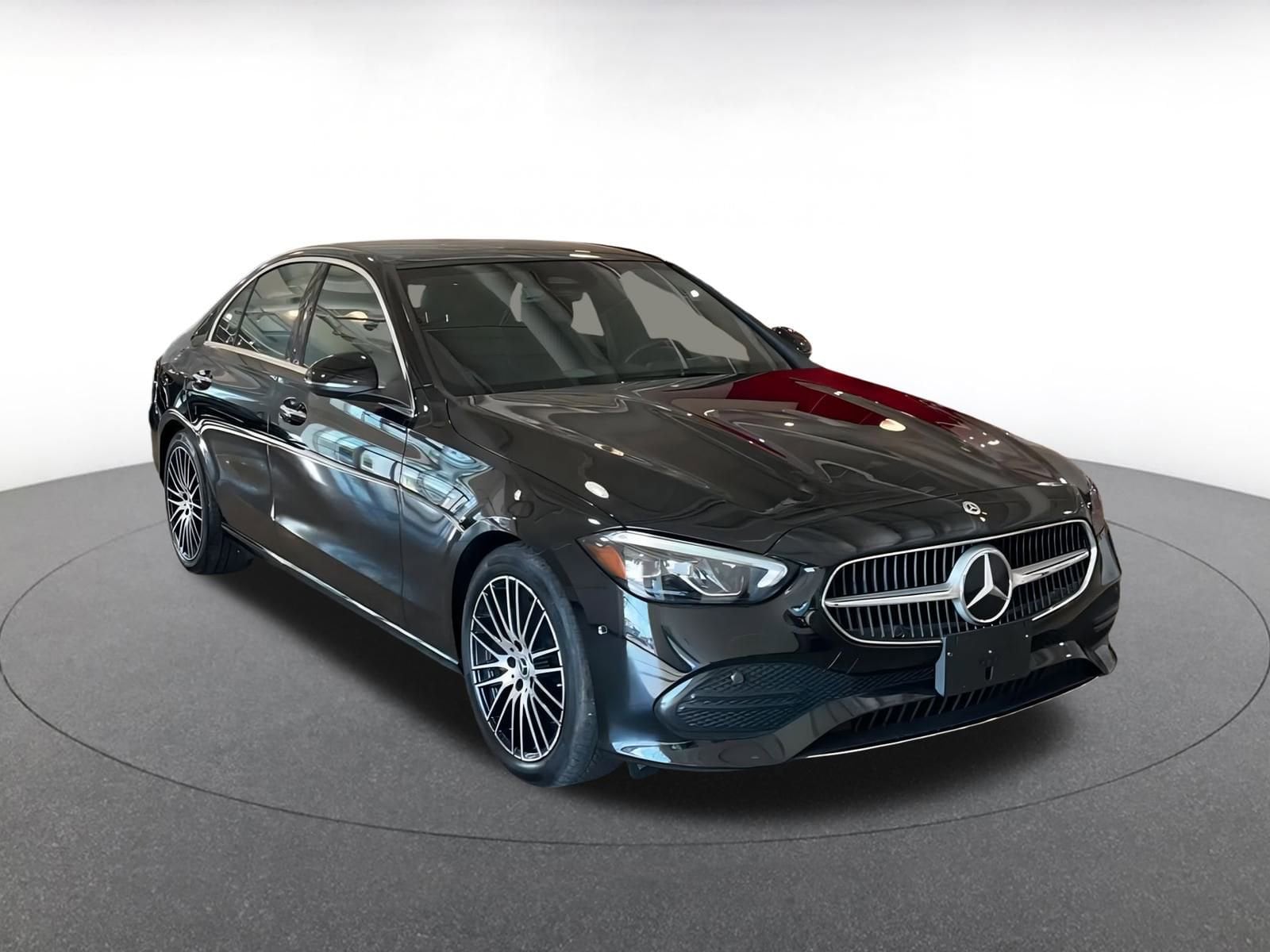 Thumbnail: 2024 Mercedes-Benz C-Class - 3