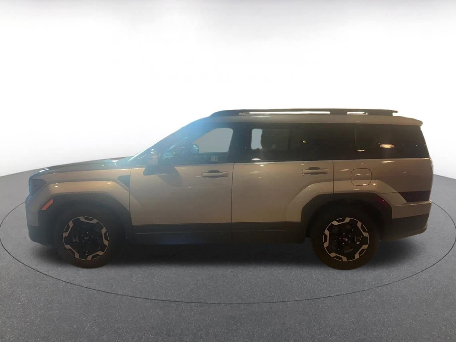 Thumbnail: 2025 Hyundai Santa Fe - 9