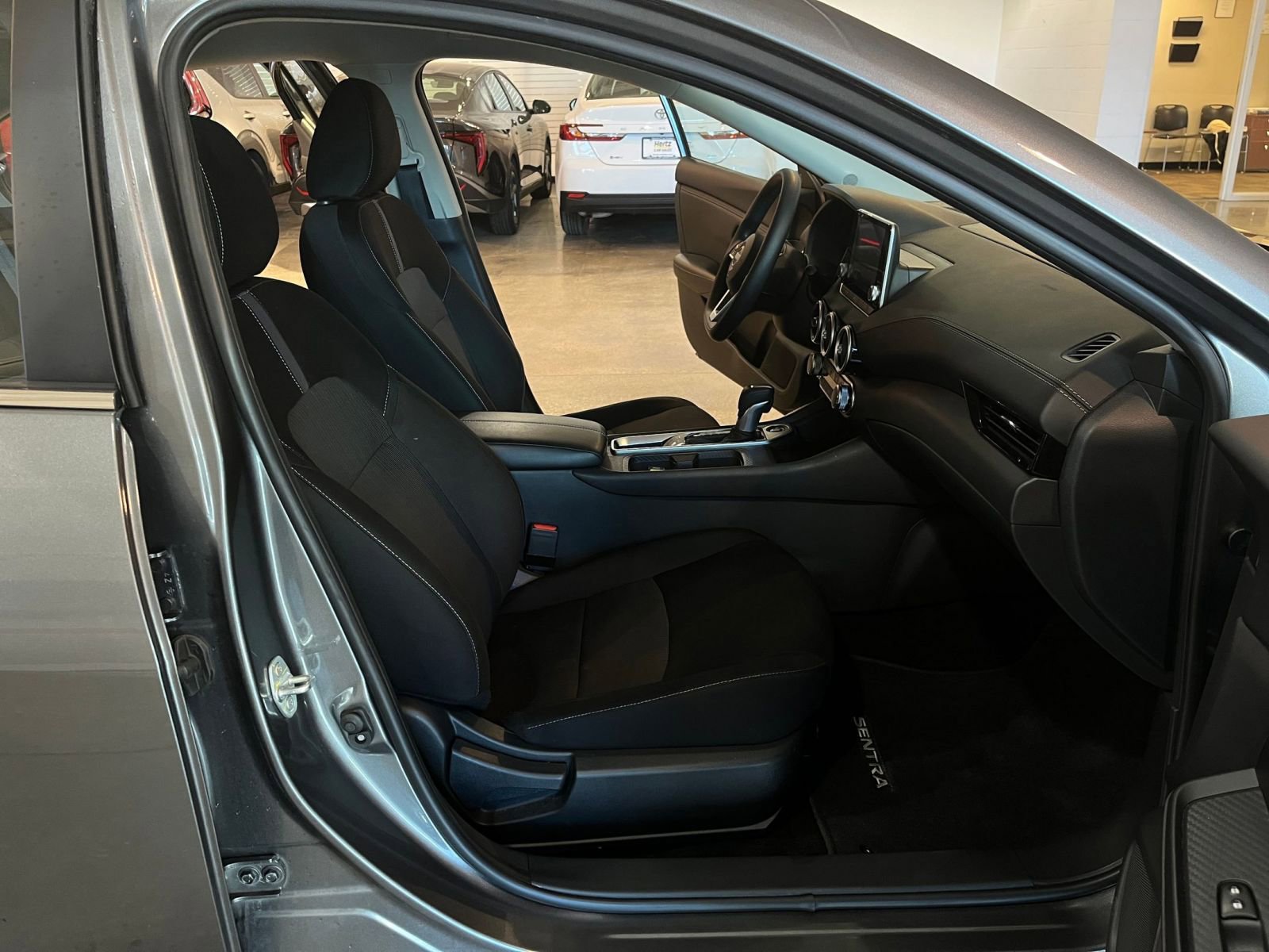 Thumbnail: 2025 Nissan Sentra - 35