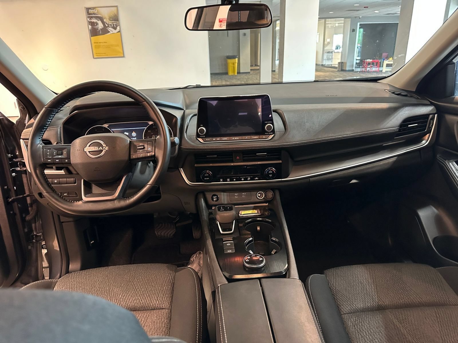Thumbnail: 2025 Nissan Rogue - 34
