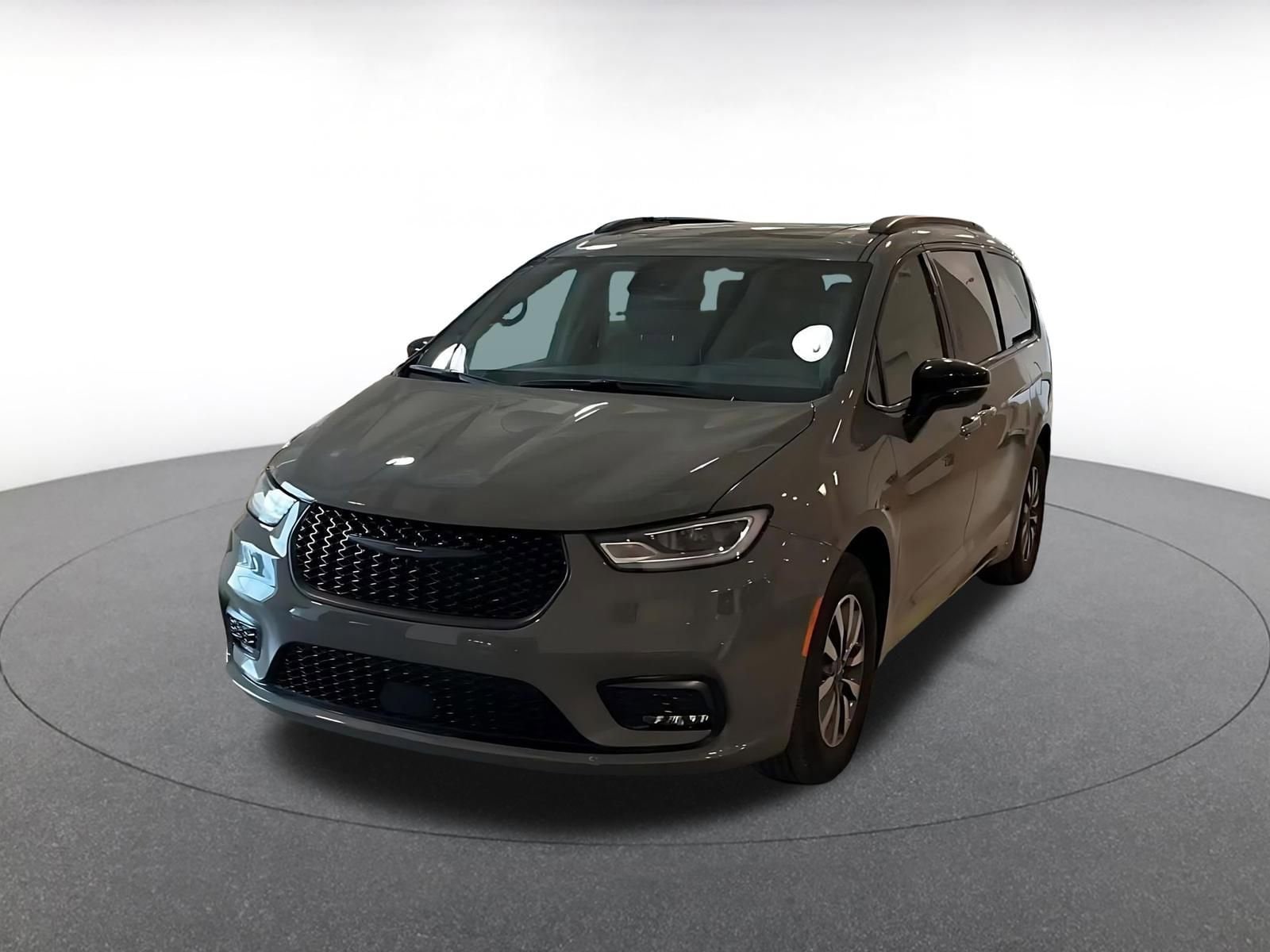 Thumbnail: 2025 Chrysler Pacifica - 7