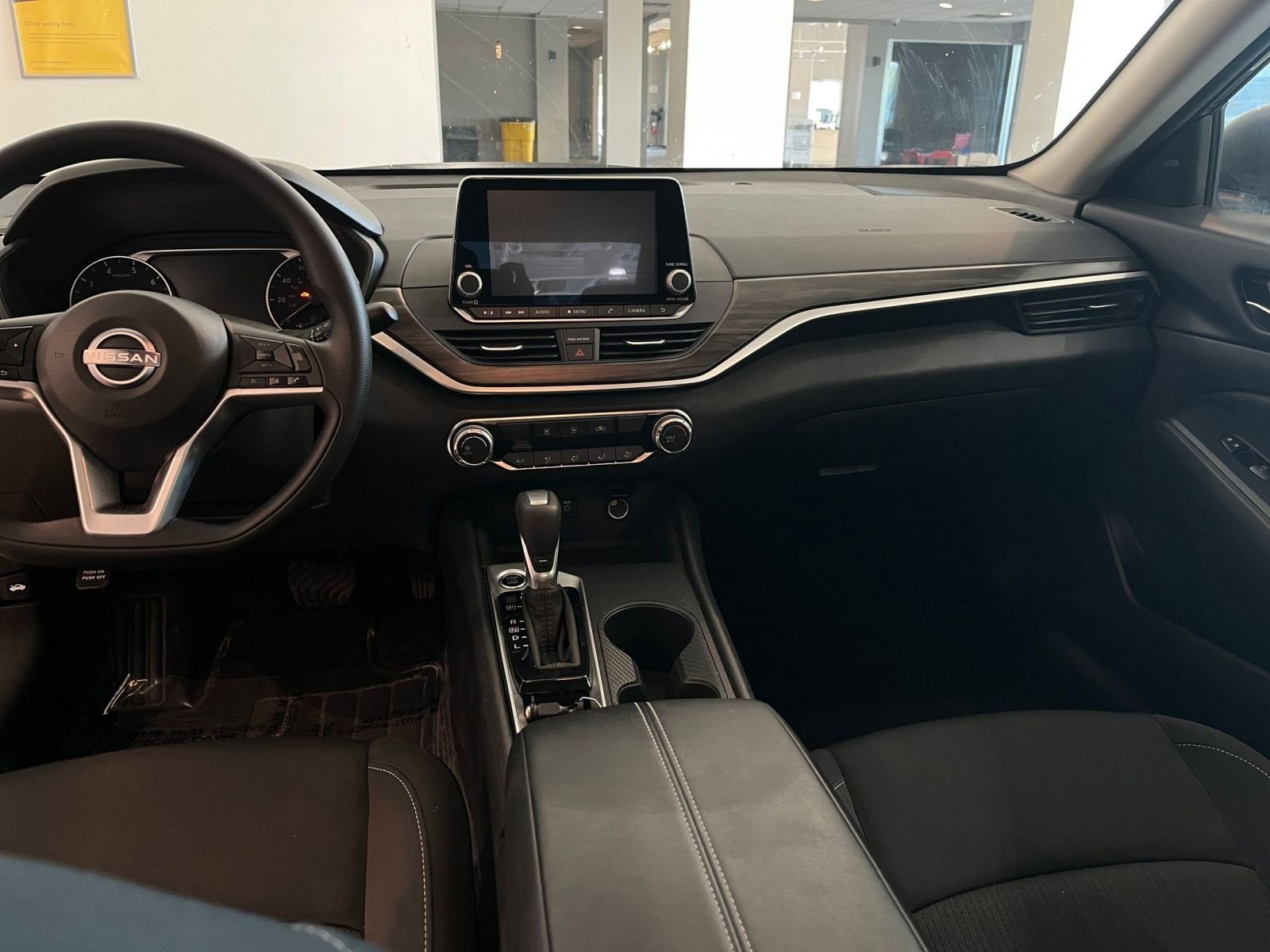 Thumbnail: 2025 Nissan Altima - 34