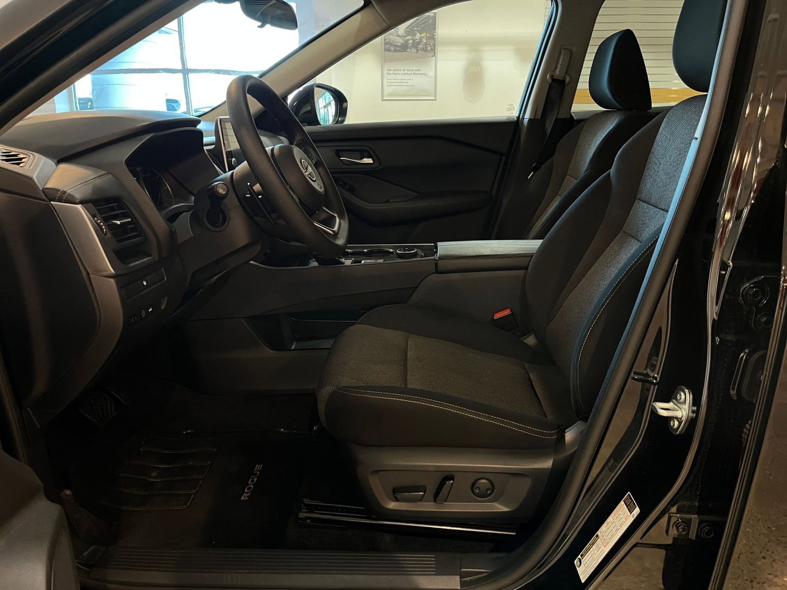 Thumbnail: 2024 Nissan Rogue - 27