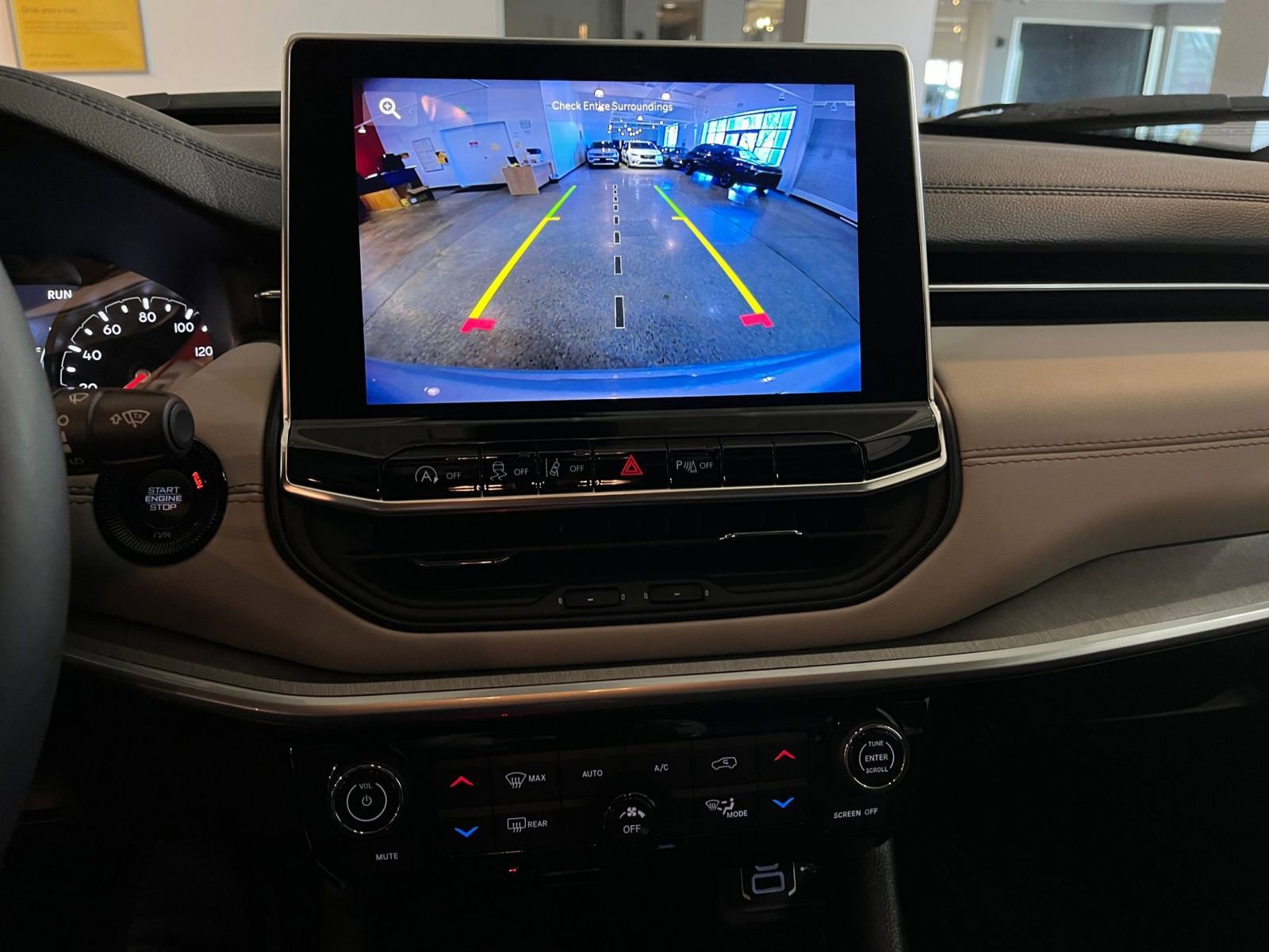 Thumbnail: 2025 Jeep Compass - 24