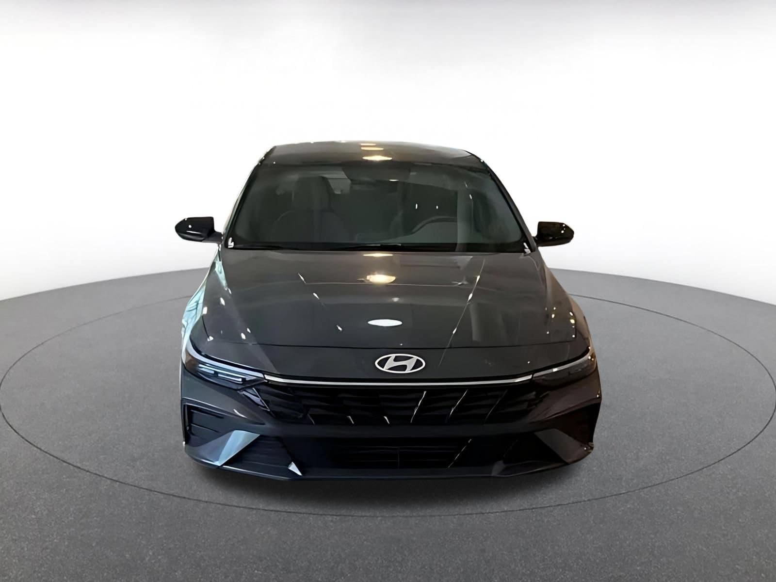 Thumbnail: 2026 Hyundai Elantra - 4