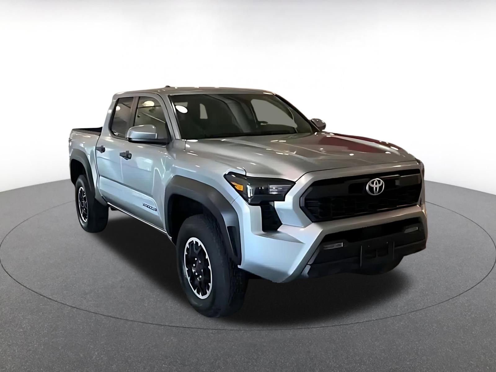 Thumbnail: 2025 Toyota Tacoma - 3