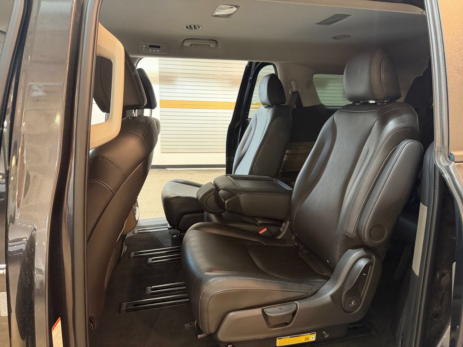 Thumbnail: 2026 Kia Carnival - 27
