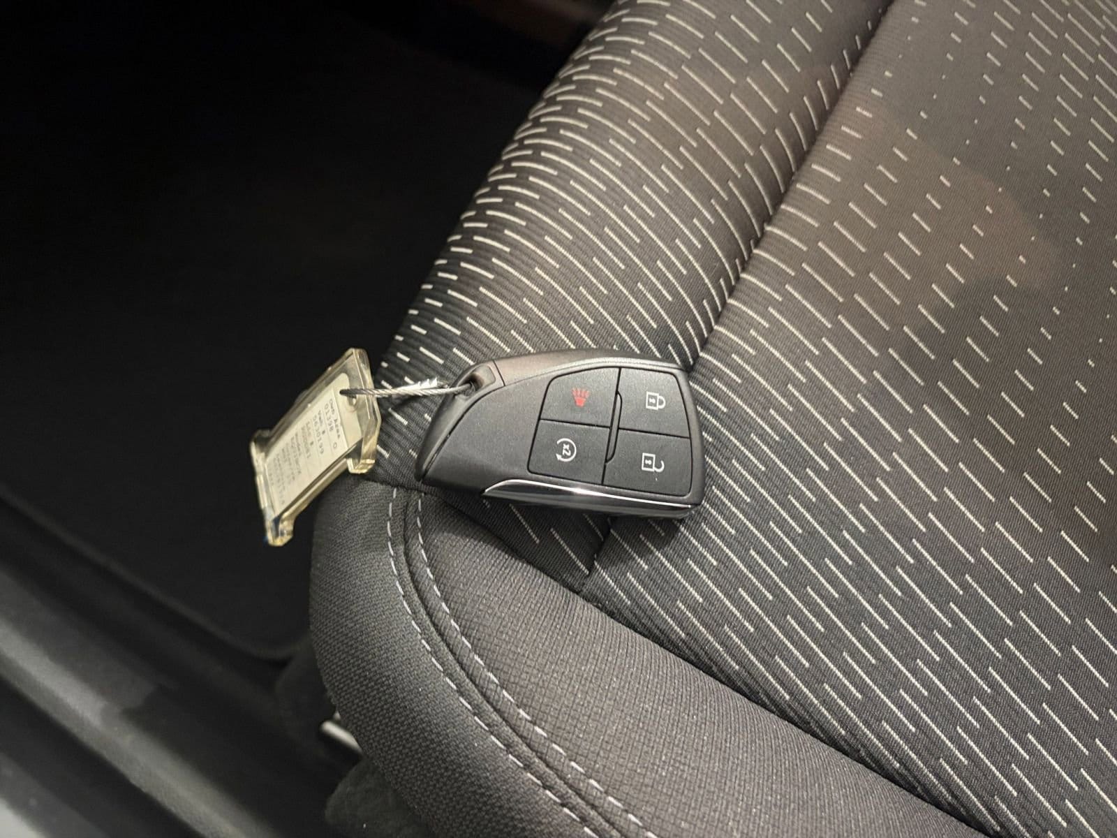 Thumbnail: 2025 Chevrolet Equinox - 23