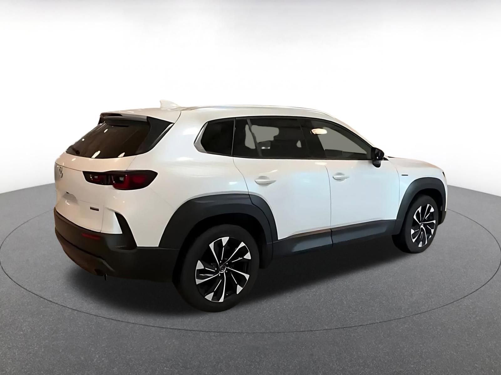 Thumbnail: 2025 Mazda CX-50 - 14