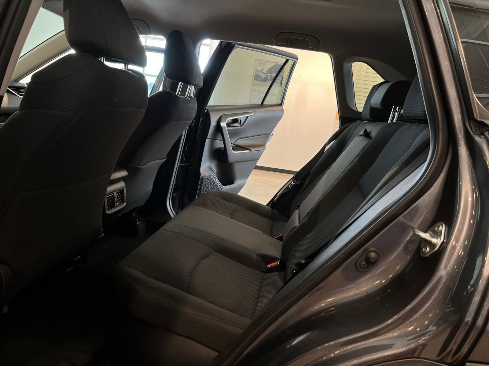 Thumbnail: 2025 Toyota RAV4 - 25