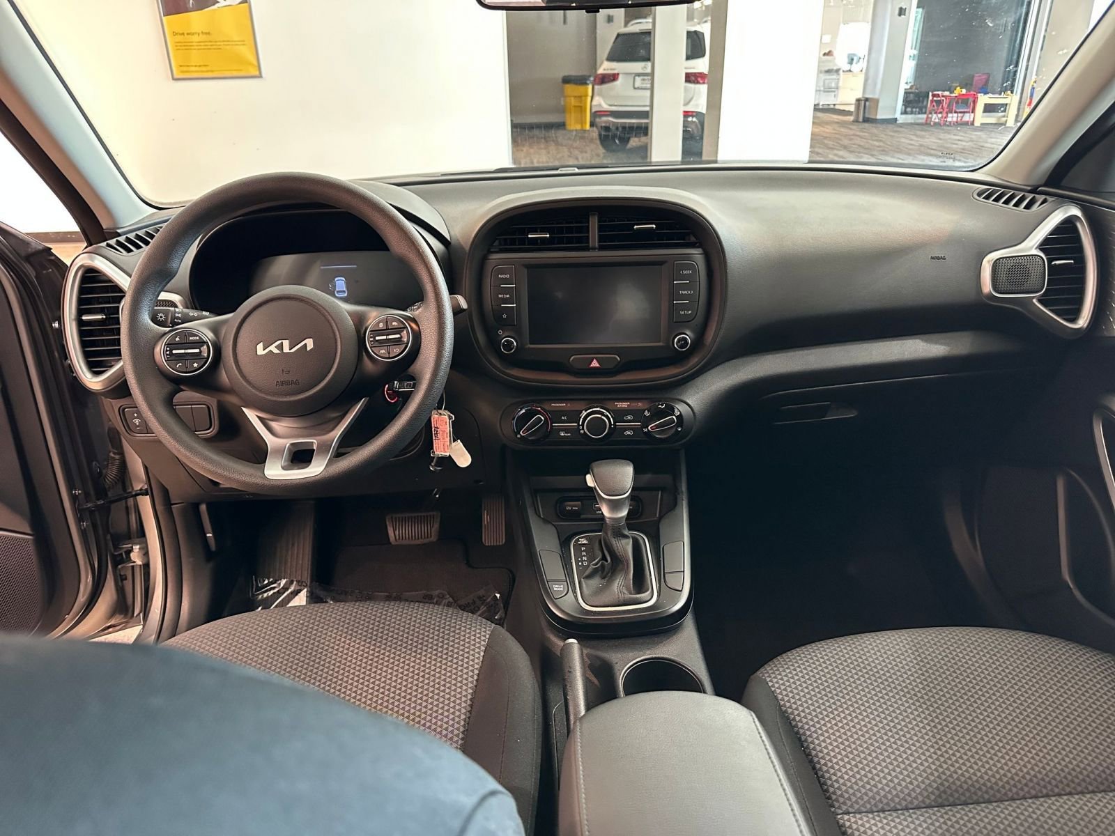 Thumbnail: 2025 Kia Soul - 32