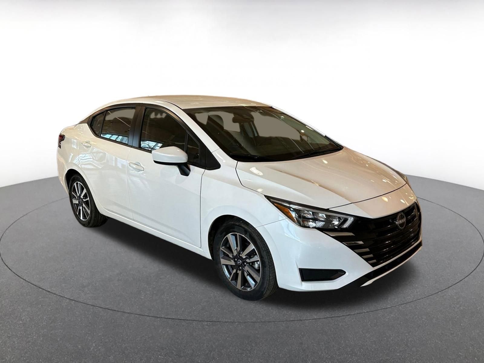 2025 Nissan Versa Sedan SV