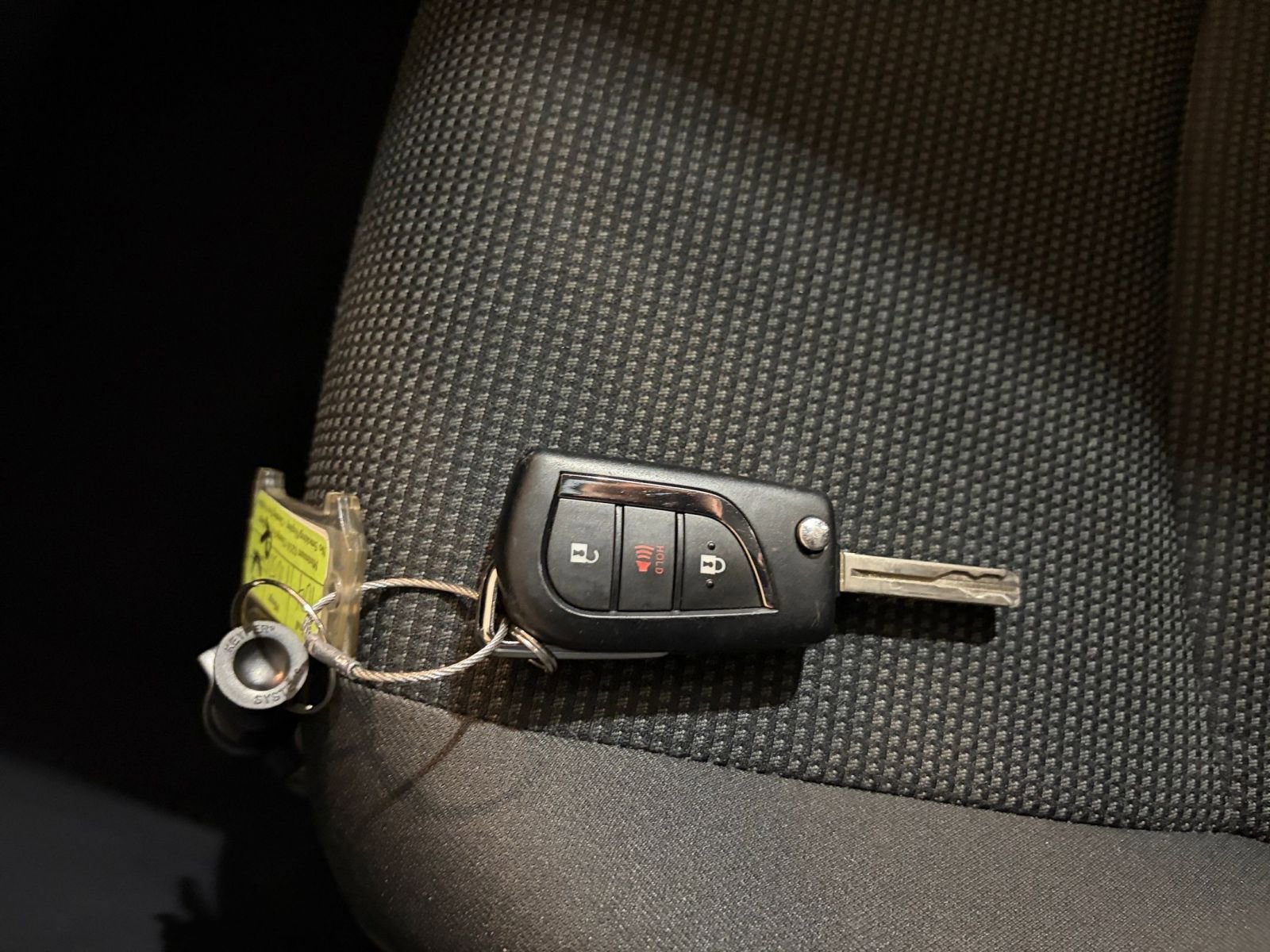 Thumbnail: 2025 Toyota RAV4 - 22