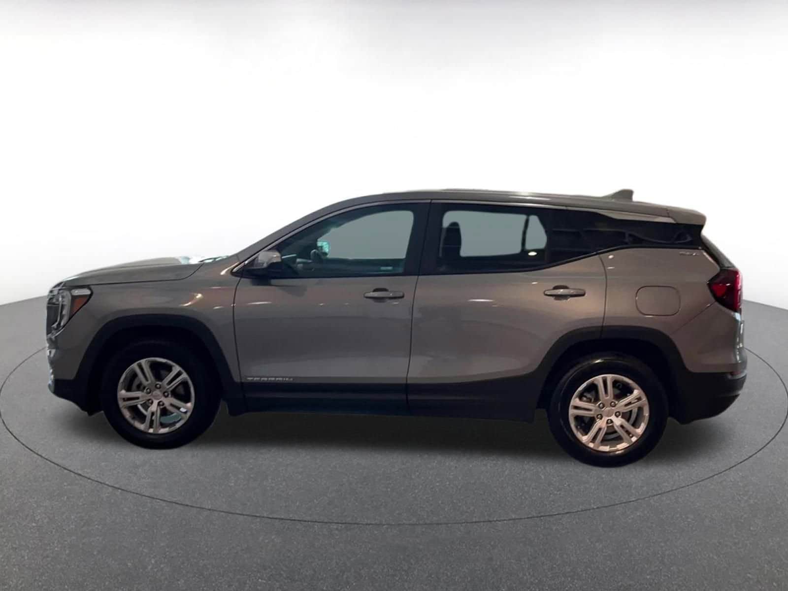 Thumbnail: 2024 GMC Terrain - 9