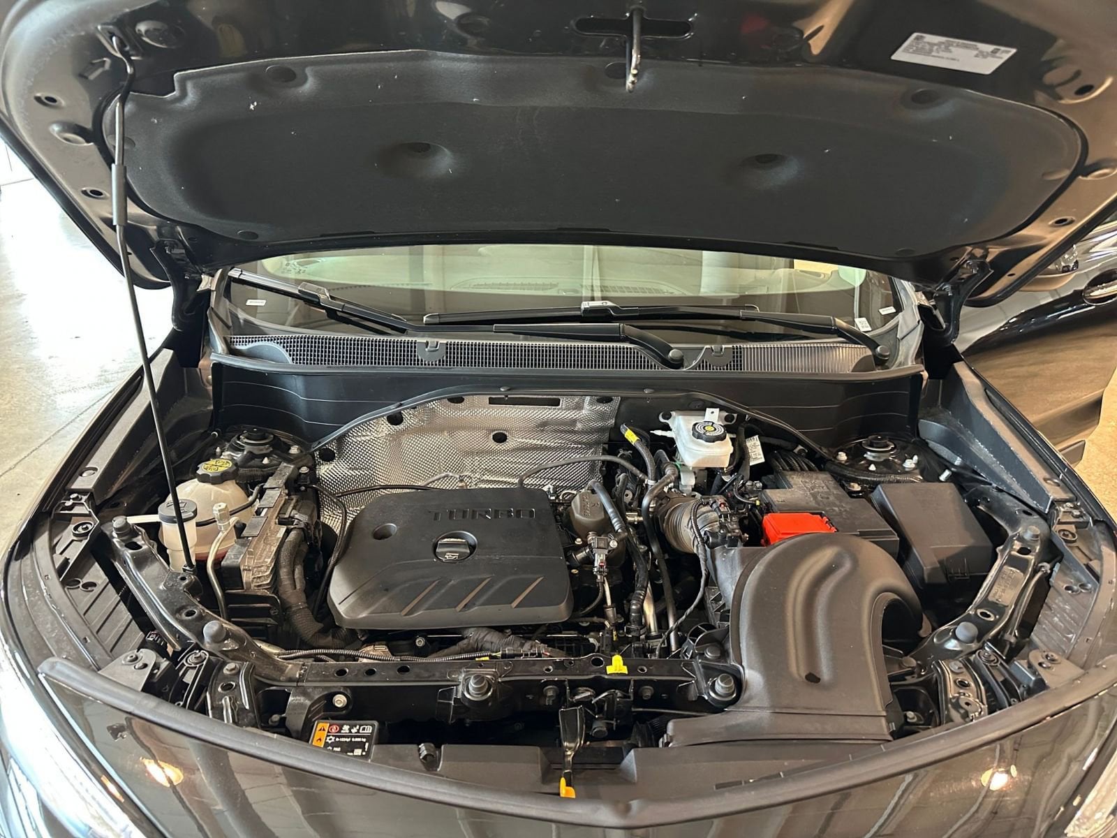 Thumbnail: 2025 Buick Encore GX - 31