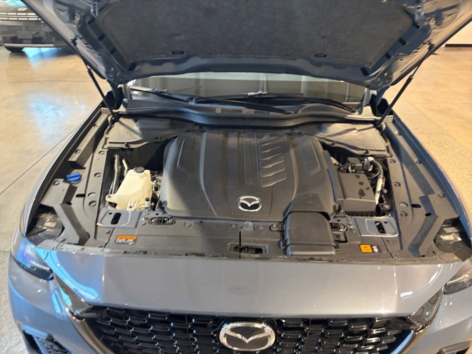 Thumbnail: 2025 Mazda CX-70 - 34