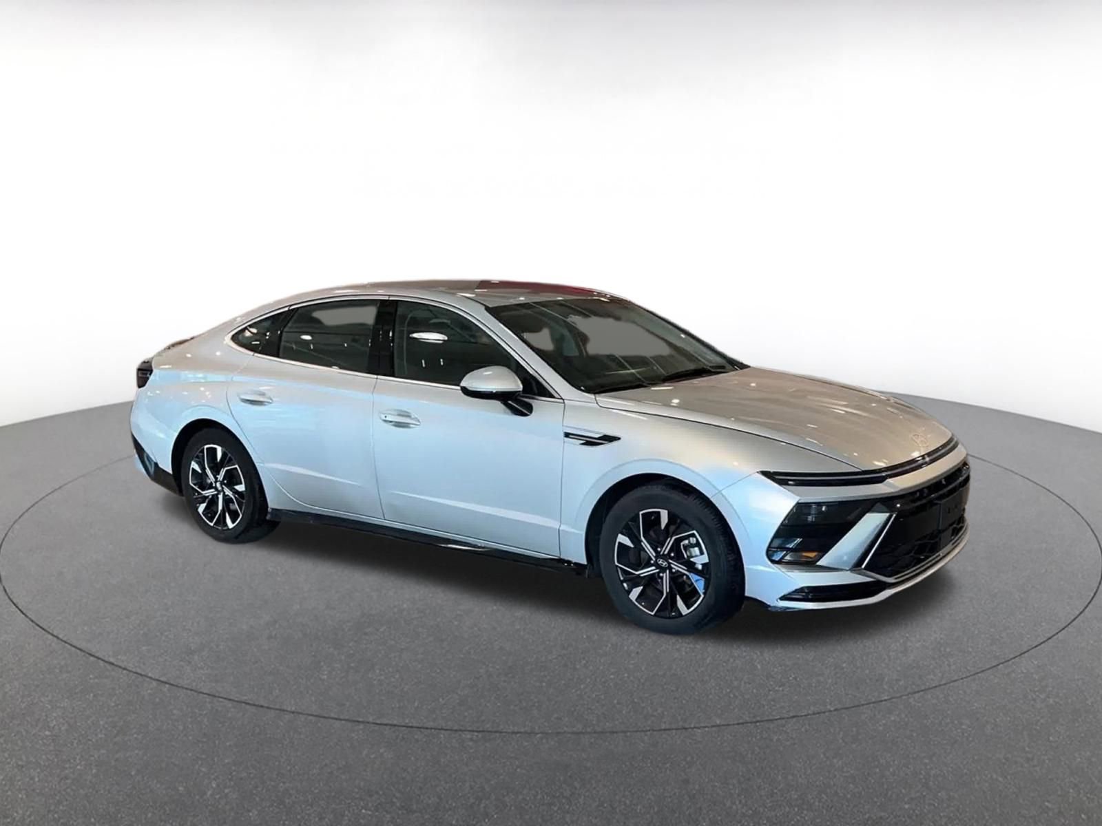 Thumbnail: 2025 Hyundai Sonata - 2