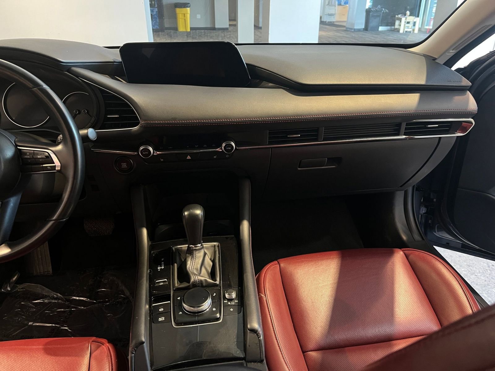 Thumbnail: 2025 Mazda Mazda3 - 35