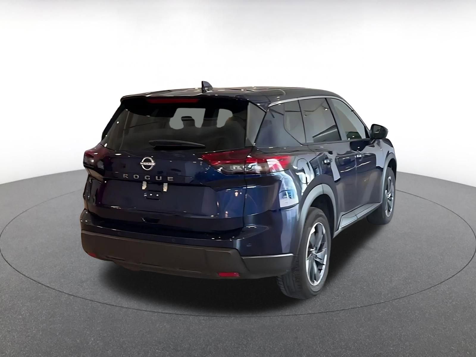 Thumbnail: 2025 Nissan Rogue - 14