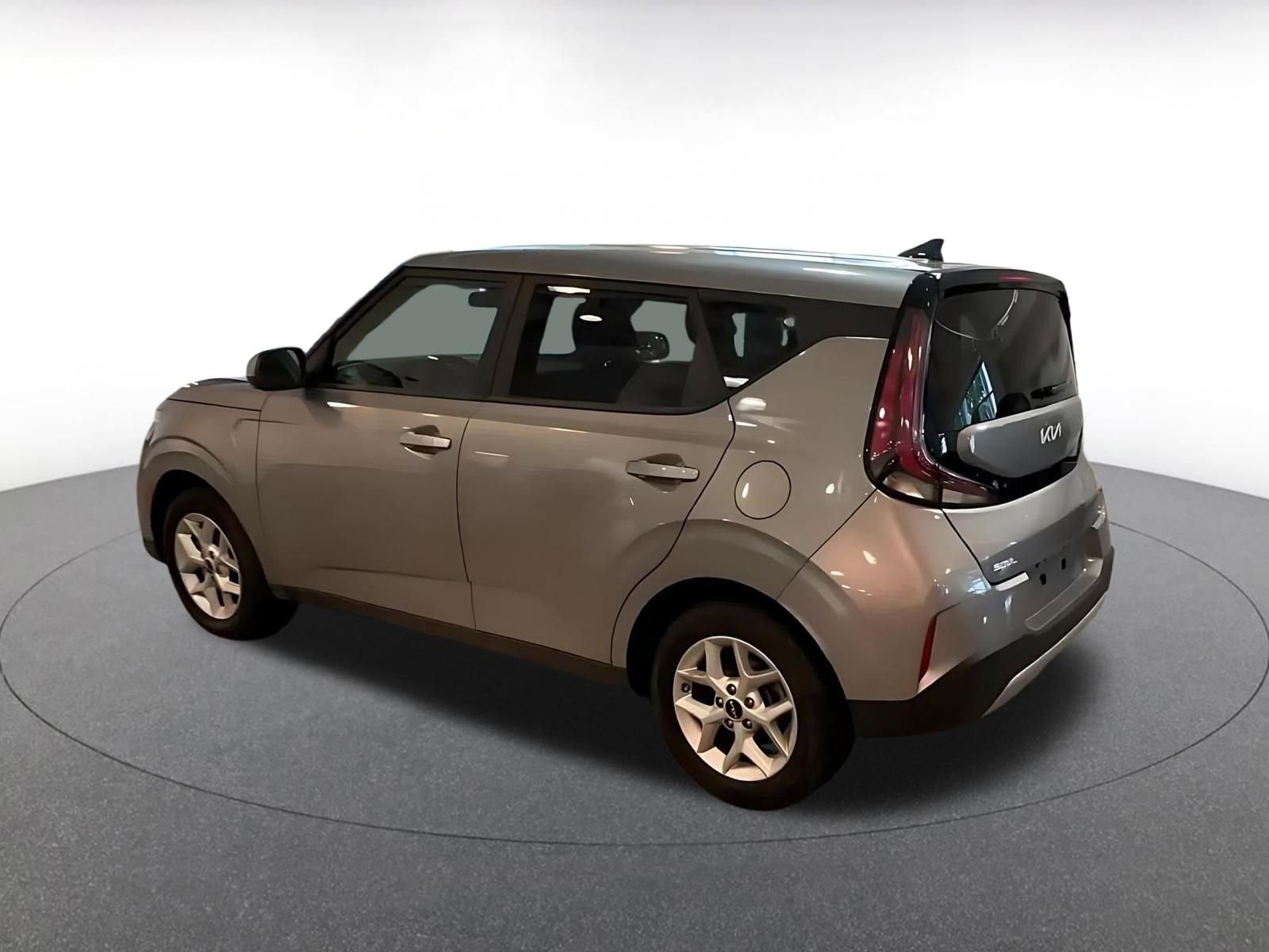Thumbnail: 2025 Kia Soul - 9
