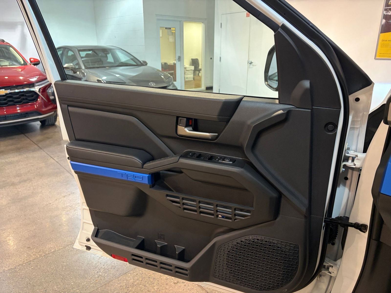 Thumbnail: 2025 Toyota Tacoma - 20