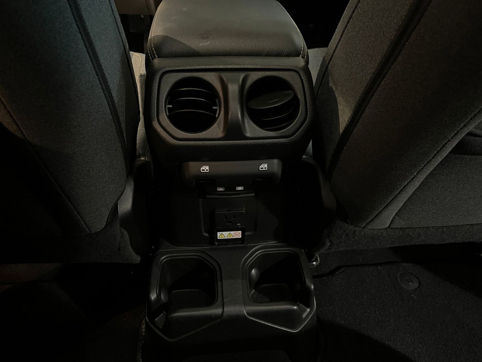 Thumbnail: 2025 Jeep Wrangler - 23
