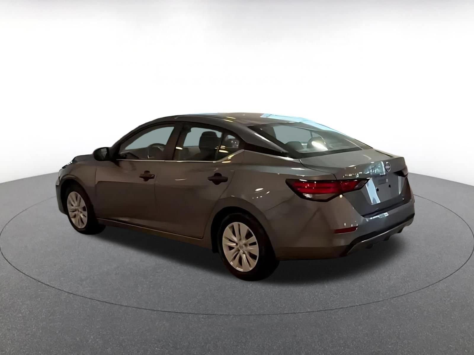Thumbnail: 2025 Nissan Sentra - 6