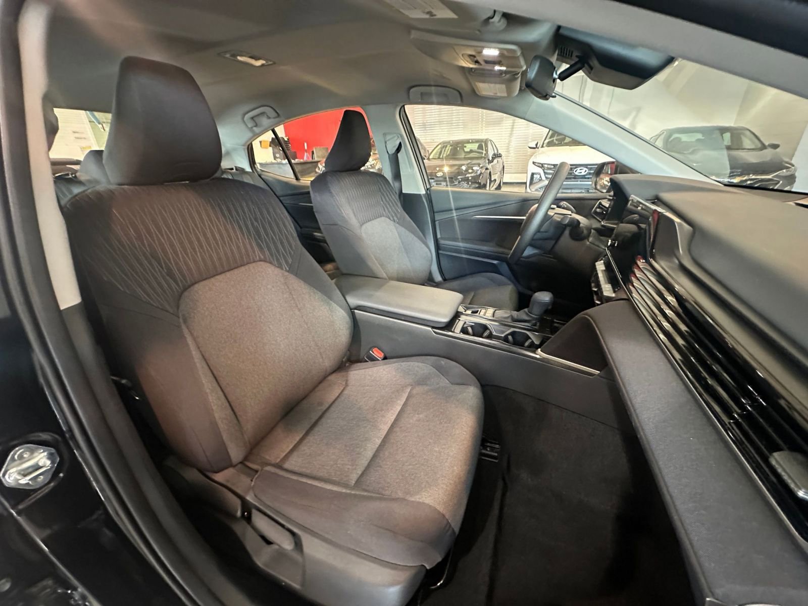 Thumbnail: 2025 Toyota Camry - 35