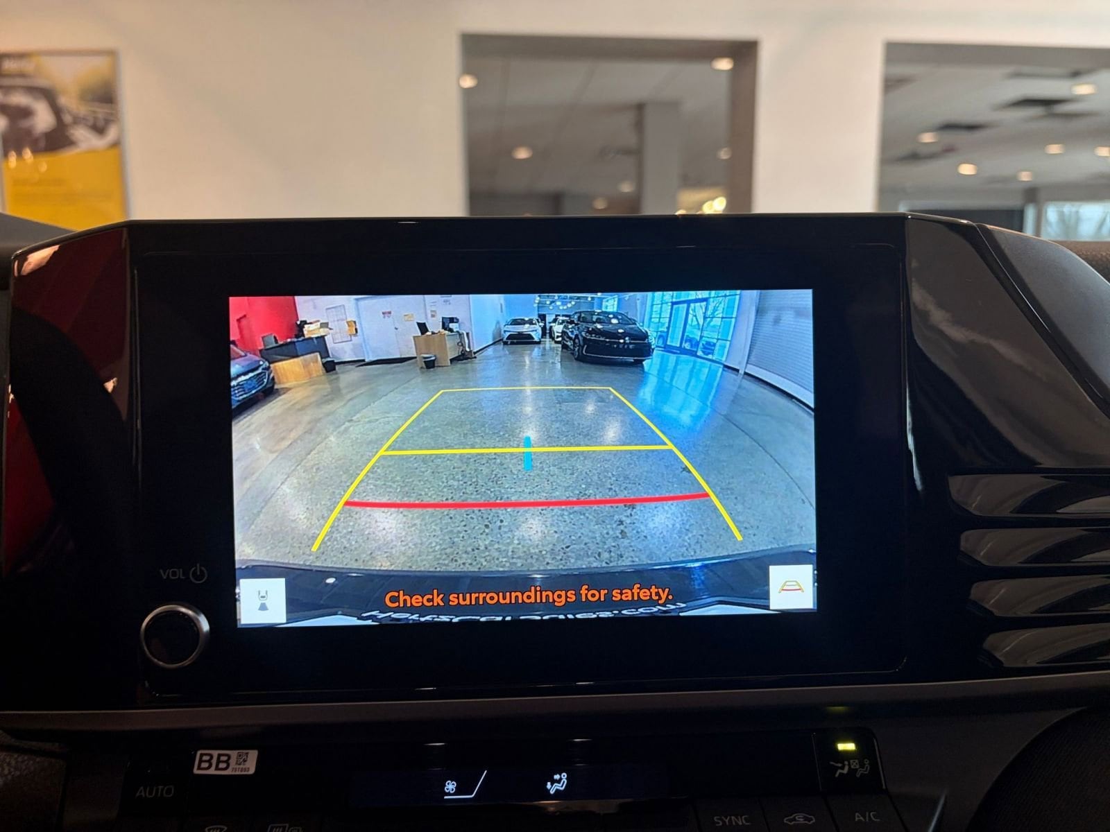 Thumbnail: 2025 Toyota Camry - 17